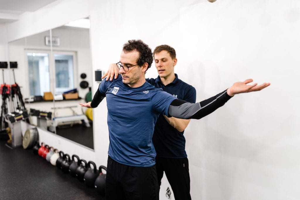 Beweglichkeit trainieren mit Personal Trainer