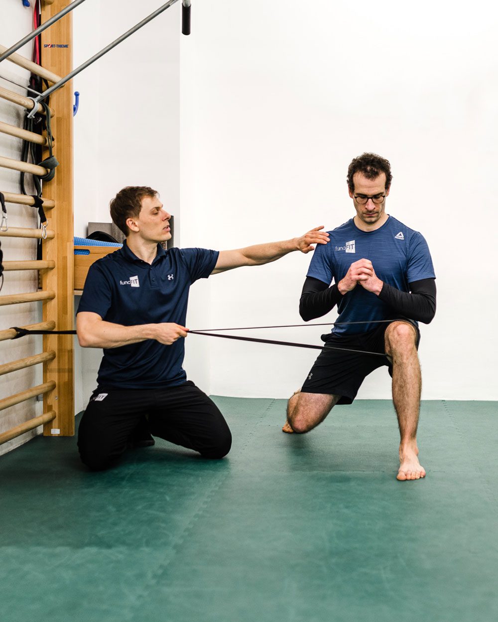 Training bei Schmerzen mit dem Resistance Band